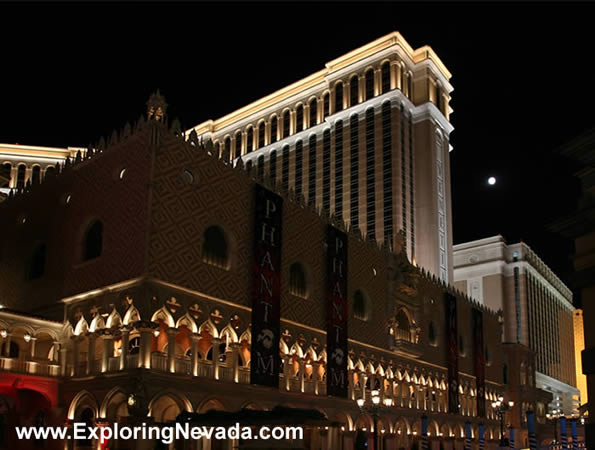 The Venetian Hotel & Casino in Las Vegas at Night