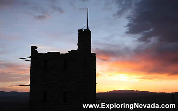 Colorful Dusk at Stokes Castle in Austin