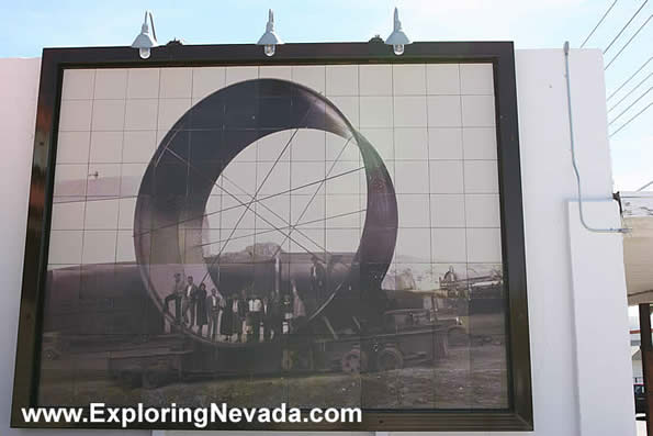 Mural of a Hoover Dam Turbine