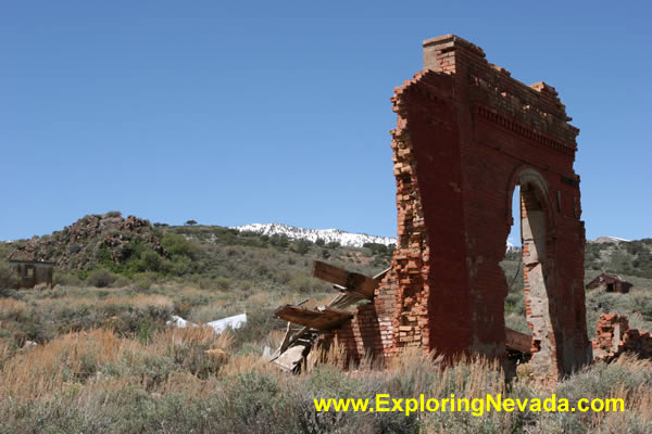 Ruins at Hamilton Ghost Town