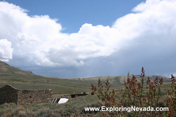 Ruins at Hamilton Ghost Town, Photo #5