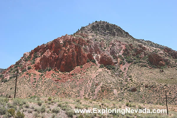 Red Rock on the Rainbow Canyon Scenic Drive