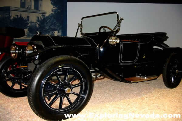 1913 Cadillac Roadster