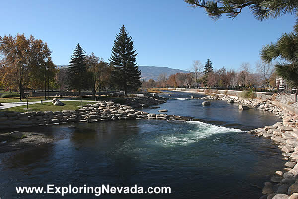 The Truckee River in Reno, Photo #5